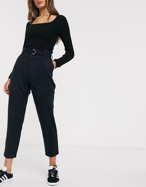 Hollister belted mom trouser with pleats