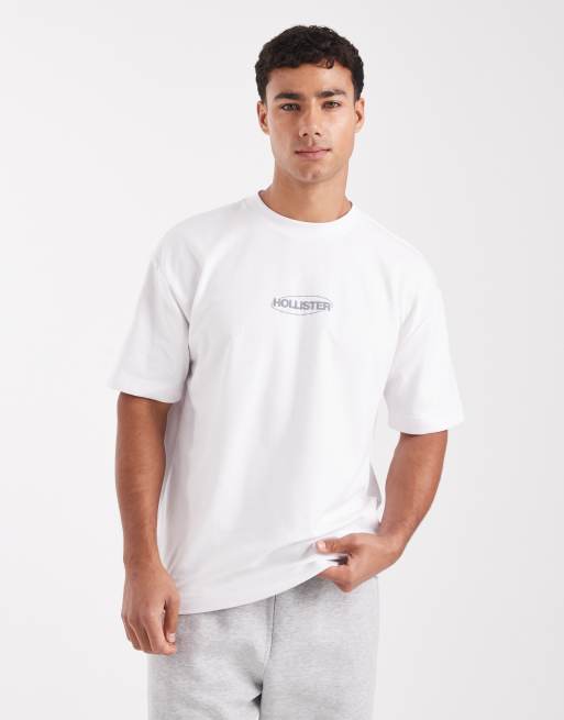 Hollister – Biały T-shirt o pudełkowym kroju z małym logo 