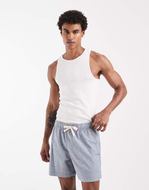 Hollister – Blårandiga shorts i linnemix och dra på-modell, 2 av 5