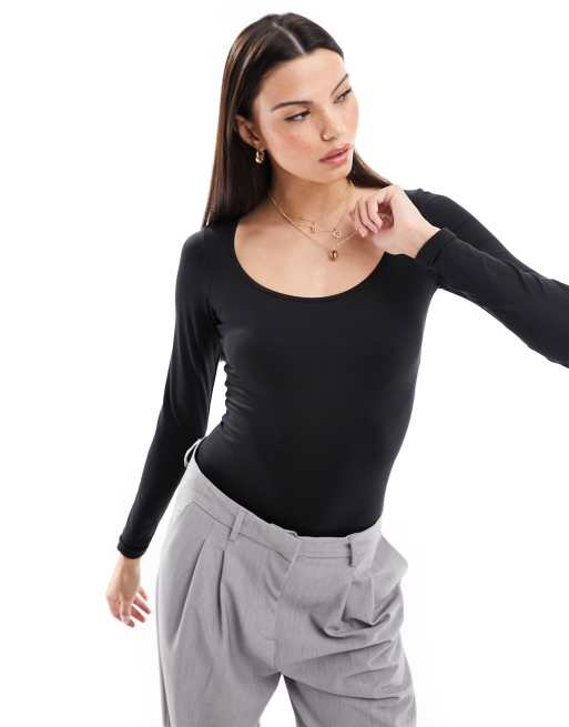 Hollister - Body sans coutures à manches longues et encolure dégagée - Noir