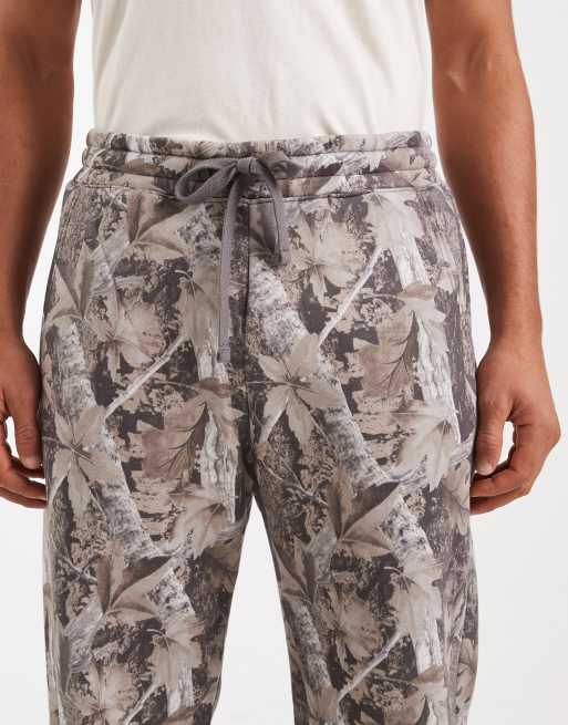 Hollister - Bootcut joggingbroek in camouflageprint, 4 van 5