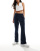 Thumbnail 1 van 5