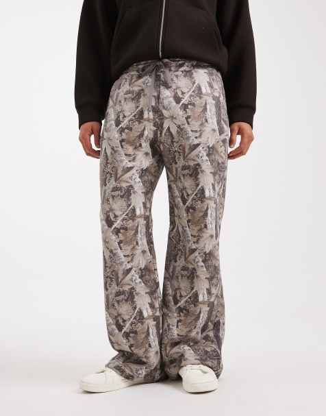 Hollister – Bootcut-Jogginghose mit Military-Muster - view 1