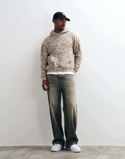Hollister boxig hoodie med ljus leopardmönstring, 2 av 5