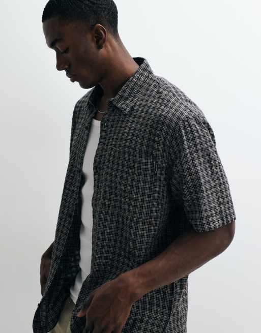 Hollister boxy cropped short sleeve shirt in black brown check, 5 of 5