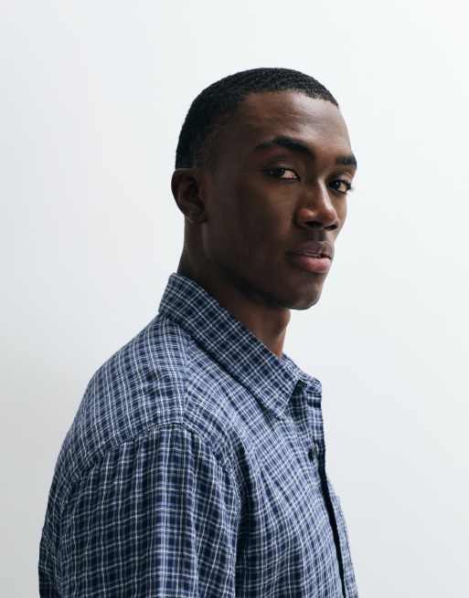 Hollister boxy cropped short sleeve shirt in blue plaid, 4 of 5