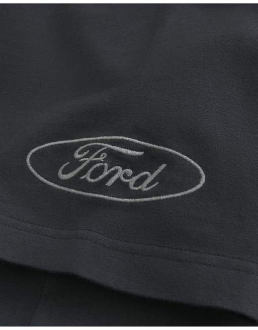 Hollister Boxy ford mustang dark horse graphic tee in charcoal, 3 of 4