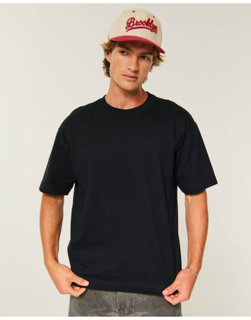 Hollister Boxy heavyweight crew t-shirt in black