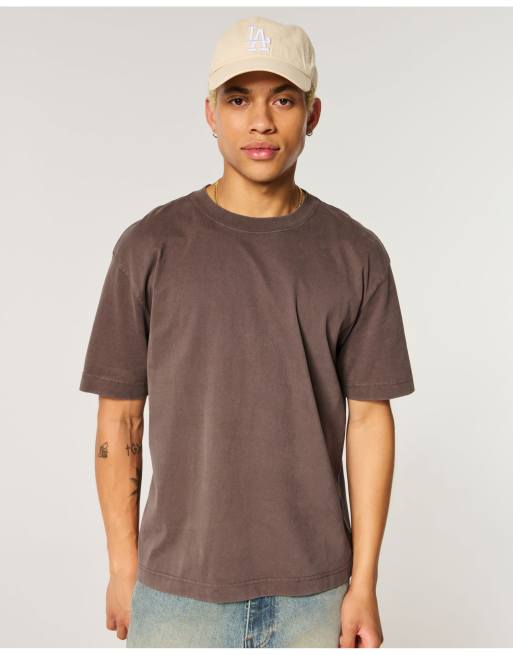 Hollister Boxy heavyweight washed crew t-shirt in dark brown