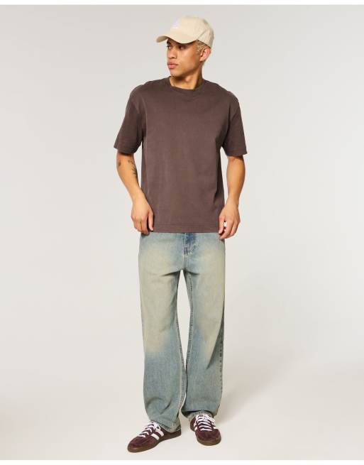 Hollister Boxy heavyweight washed crew t-shirt in dark brown, 2 of 4