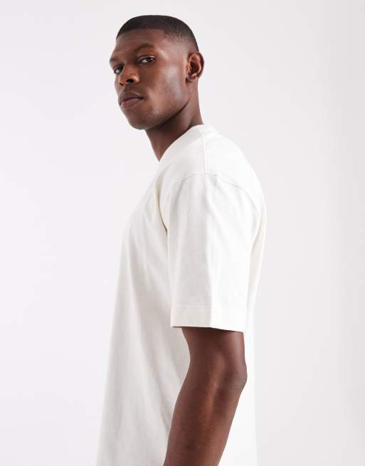 Hollister boxy oversized short sleeve micro logo T-shirt in white, 4 of 5