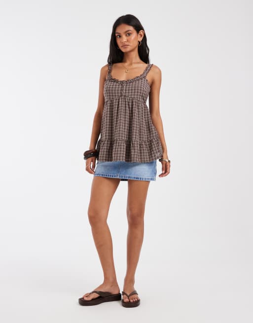 Hollister - Brun babydoll-tunikatop med bindebånd bagpå og tern, 3 af 4