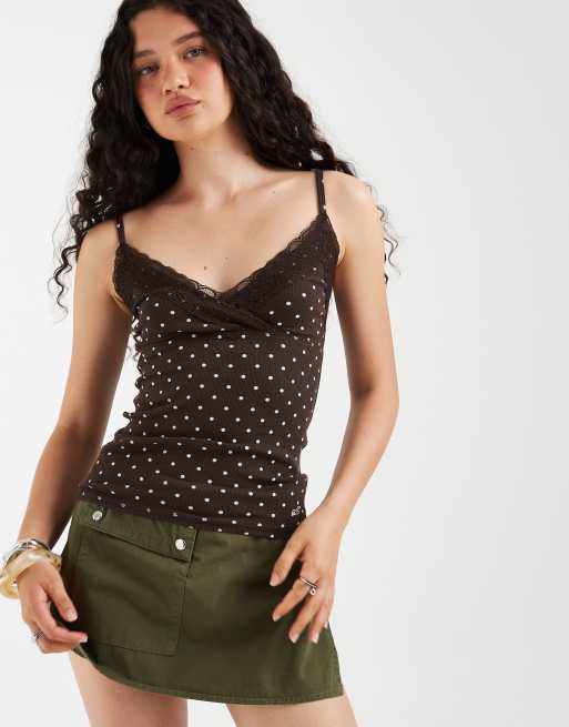 Hollister - Brun cami-top med blondekant og polkaprikker