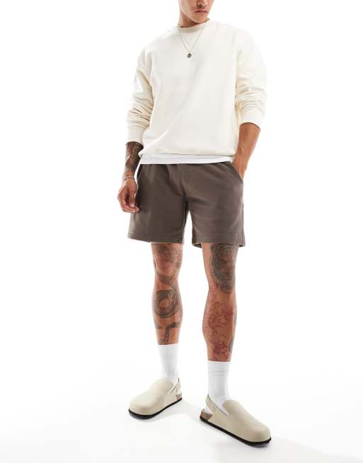 Hollister - Brune pull-on-jerseyshorts i 7-tommer-længde i twill