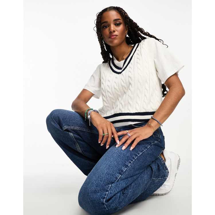 Hollister cable knit tank in white with navy tipping | McocongresShops