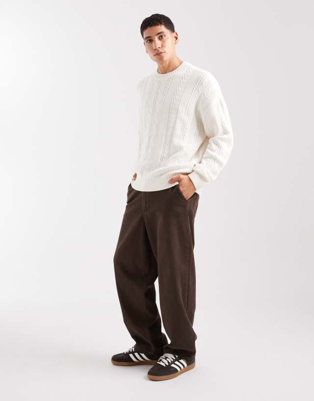 Hollister cable knit vintage jumper in white | ASOS