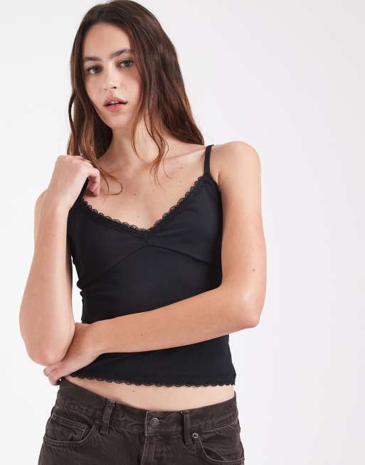 Hollister cami med spetskant i svart, 2 av 4