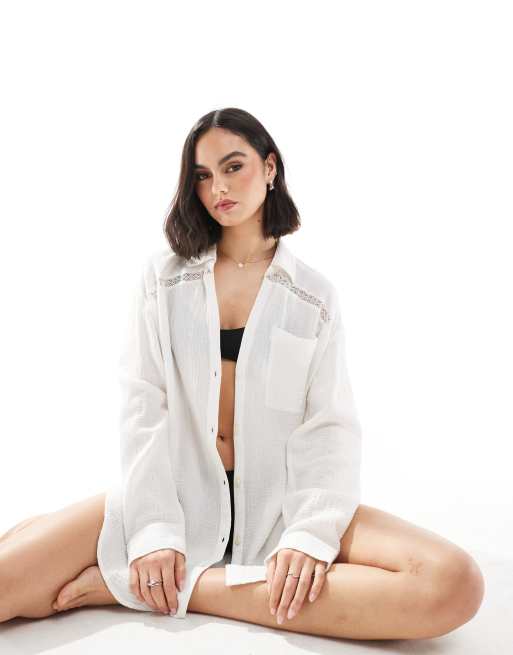 Hollister - Camicia copricostume da spiaggia a maniche lunghe con inserti all'uncinetto bianca