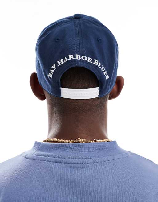 Hollister - Cappellino snapback con stampa USA blu navy, 3 di 3