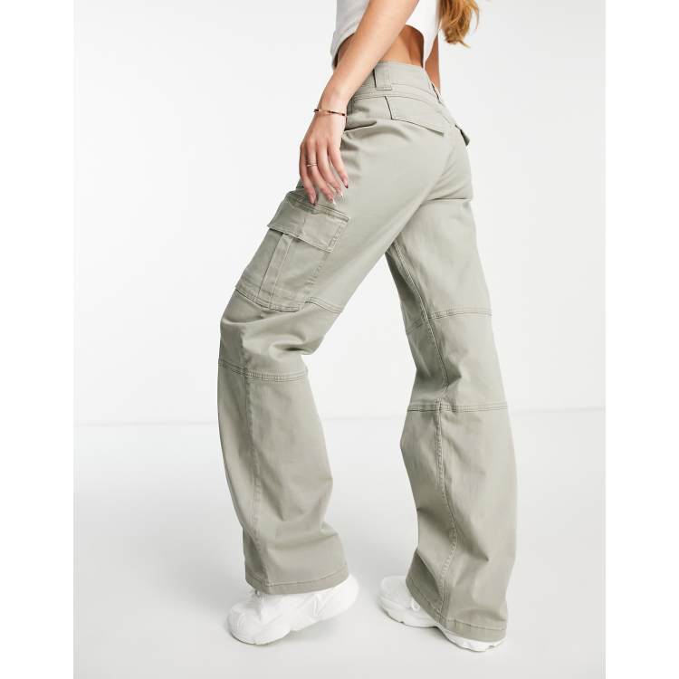 Hollister cargo baggy pants in khaki