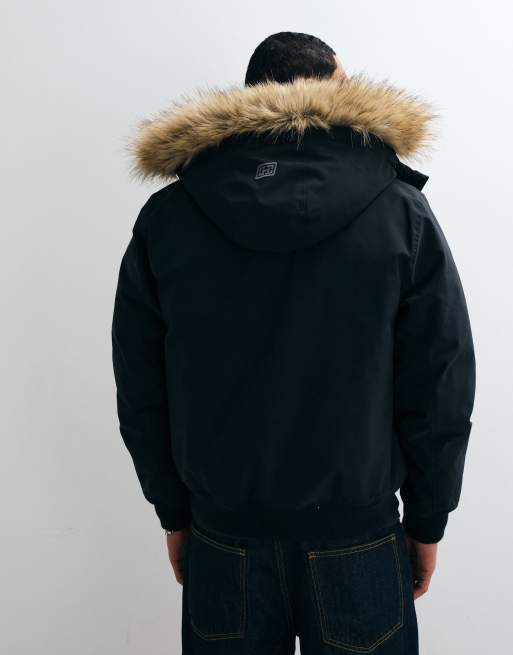 Hollister cazadora bomber extragrande con capucha con ribete de pelo en negro, 4 de 5