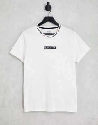 Hollister central and tape logo colourblock t-shirt in white/black