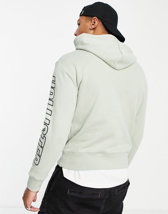 https://images.asos-media.com/products/hollister-central-sleeve-logo-hoodie-in-green/201359691-2?$n_550w$&wid=550&fit=constrain