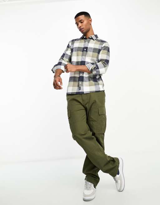 Hollister green cargo pants deals