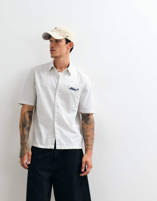 Hollister - Chemise manches courtes à petits carreaux et imprimé graphique - Blanc, 4 de 5