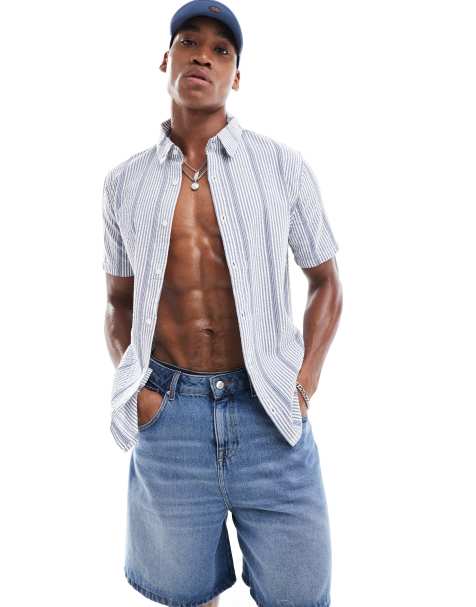 Hollister - Chemise rayée à manches courtes en crépon - Bleu marine/blanc - view 1