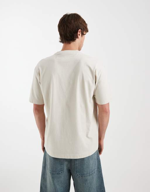 Hollister chest logo t-shirt in beige, 2 of 5