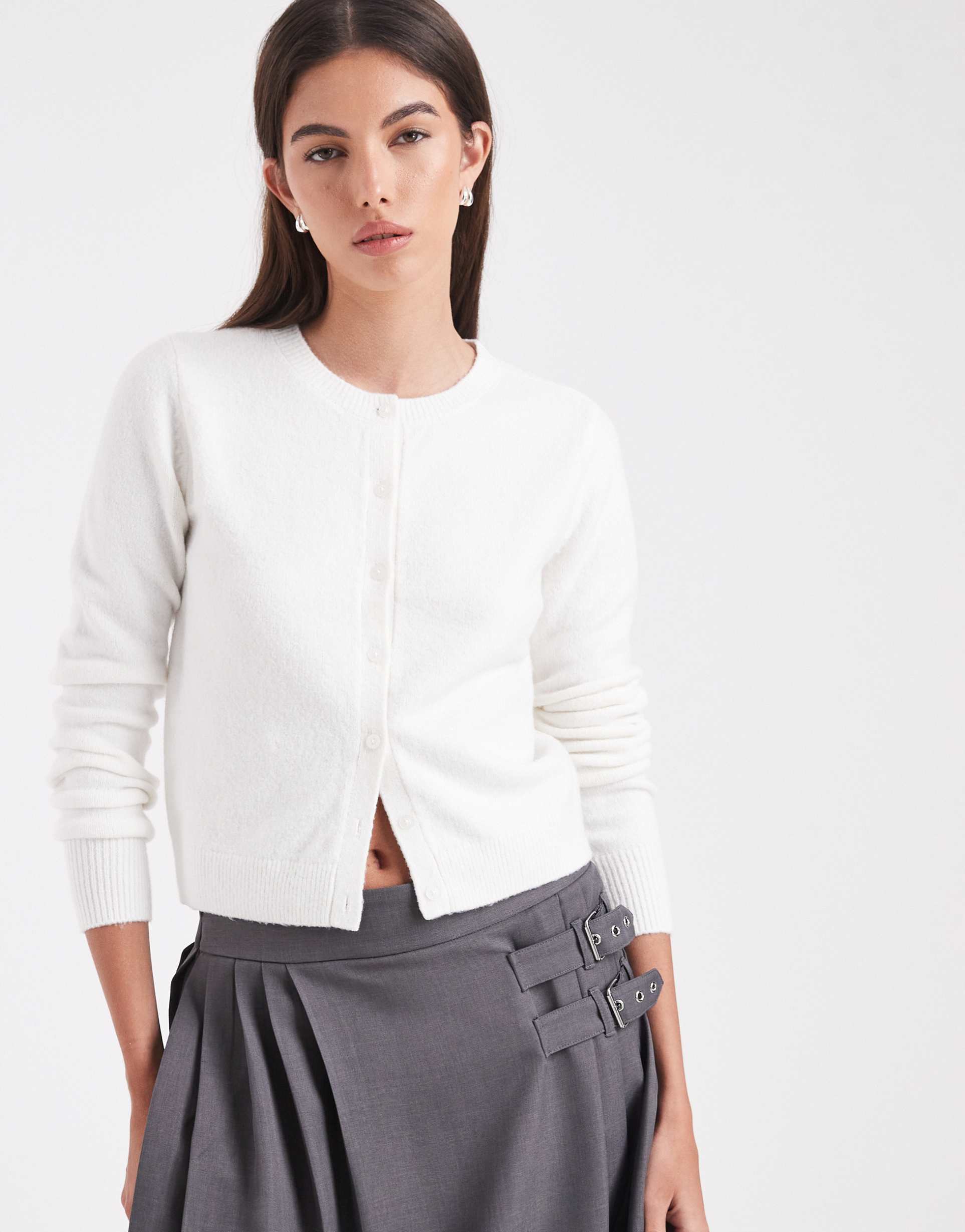 hollister classic cardigan in white