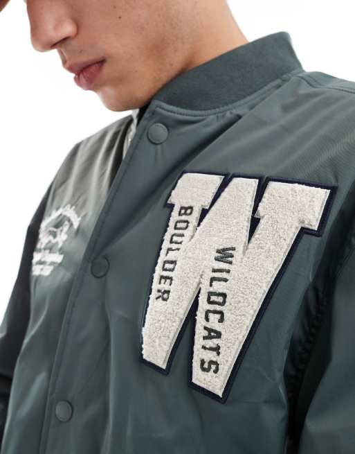 Hollister – College-Bomberjacke in Grün mit Rückenprint, 3 von 4