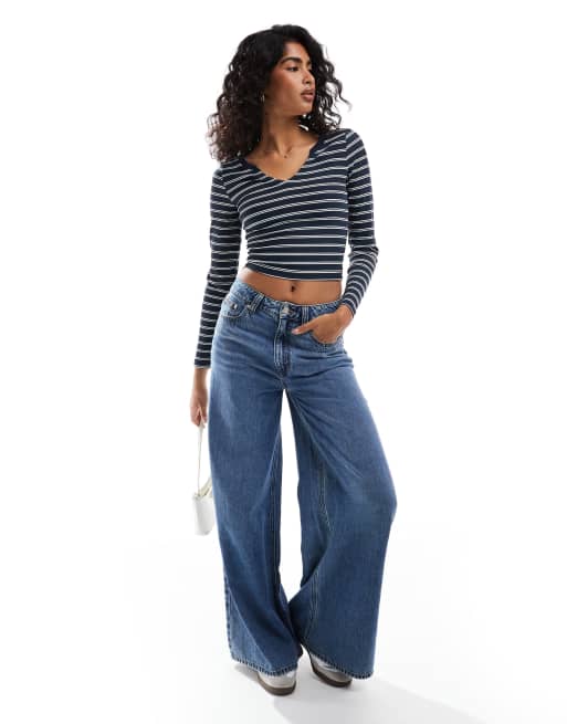 Hollister crop jeans outlet