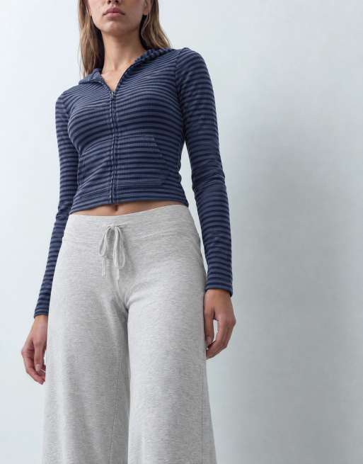 Hollister cosy wide leg pants in light grey, 10 of 10