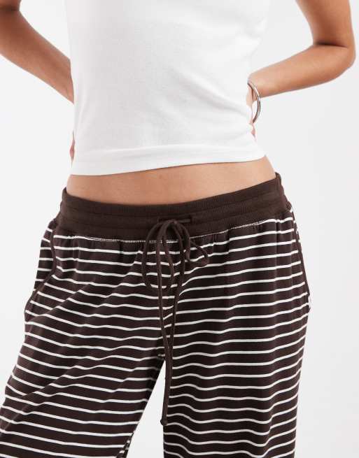 Hollister cosy wide leg trousers in brown stripe, 3 of 5