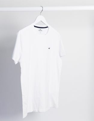 hollister near me hours