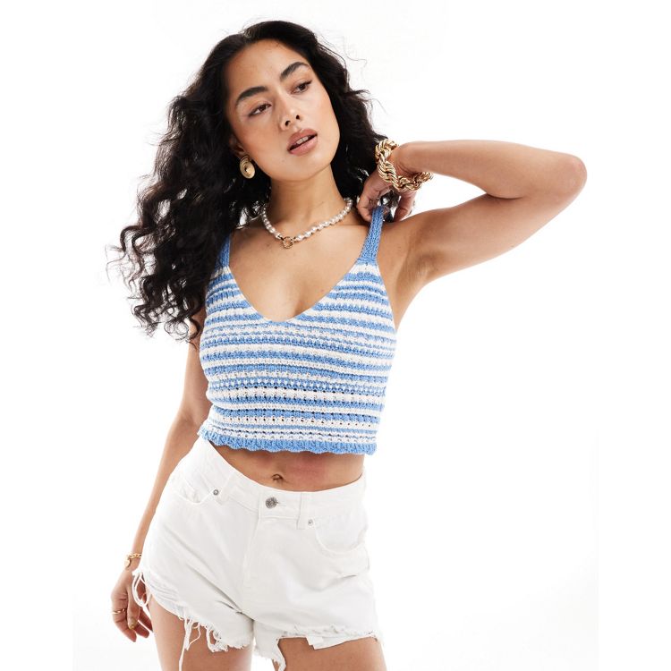 Hollister v-neck halter top in white with support bra
