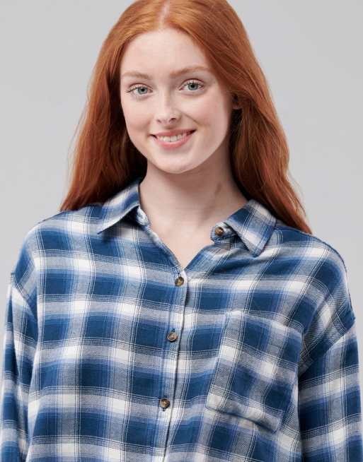 Hollister Womens Button Down Shirts in Womens Tops