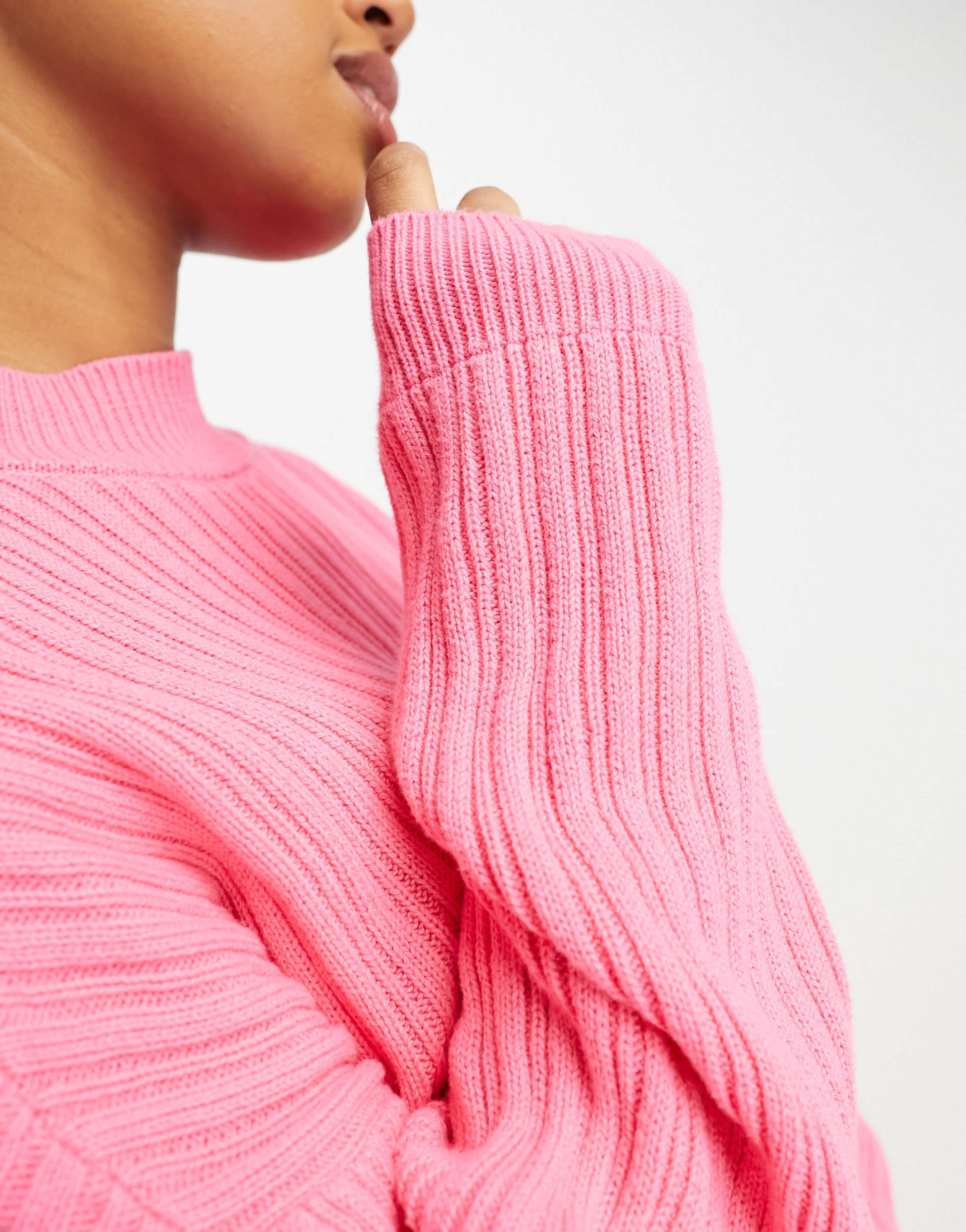 Hollister cropped knit jumper in pink view 3