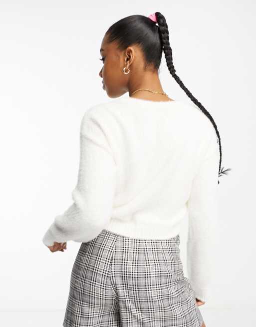 Hollister cropped knit sweater in white