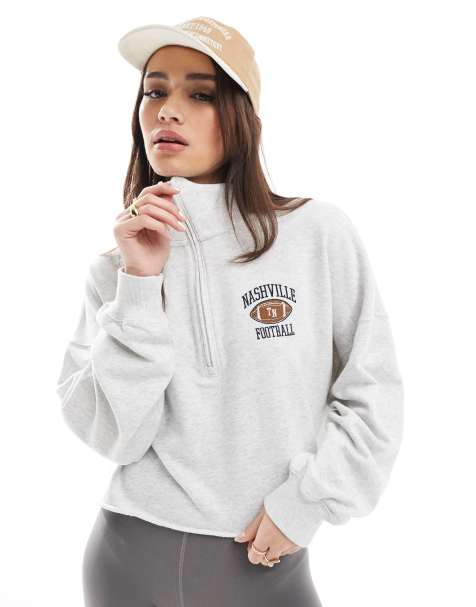 Hollister – Cropped-Oberteil aus Sweatstoff in Anthrazit mit kurzem Reißverschluss und unversäubertem Saum - view 1