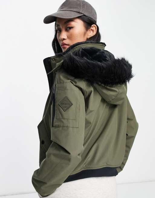 Cropped parka 2025
