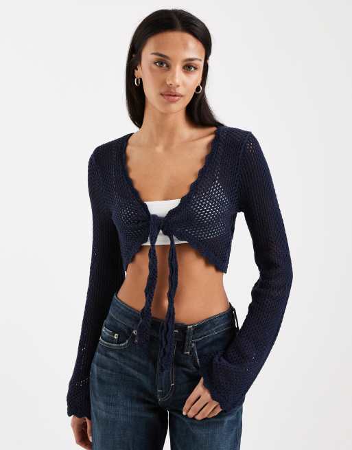 Hollister cropped tie front long sleeve top in navy