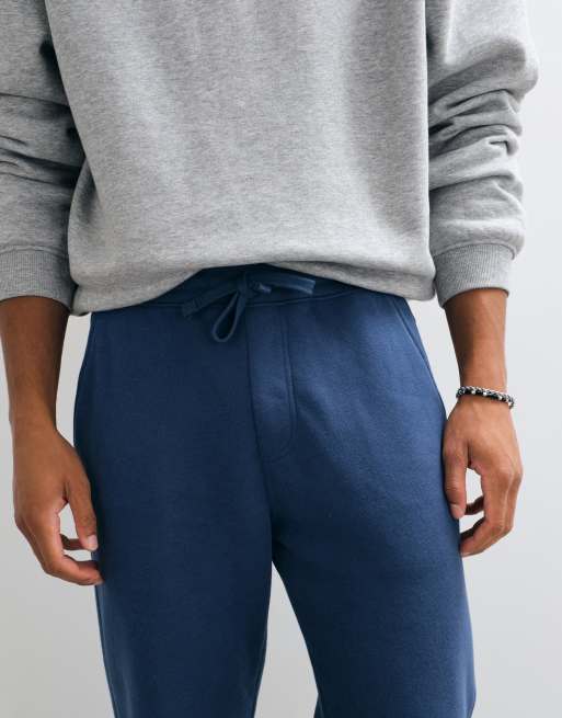 Hollister cuffed baggy trackies in blue, 3 of 5