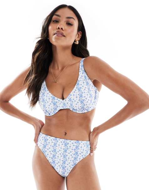 Hollister – Curvy – Bikini in Blau mit Blumenmuster - view 1
