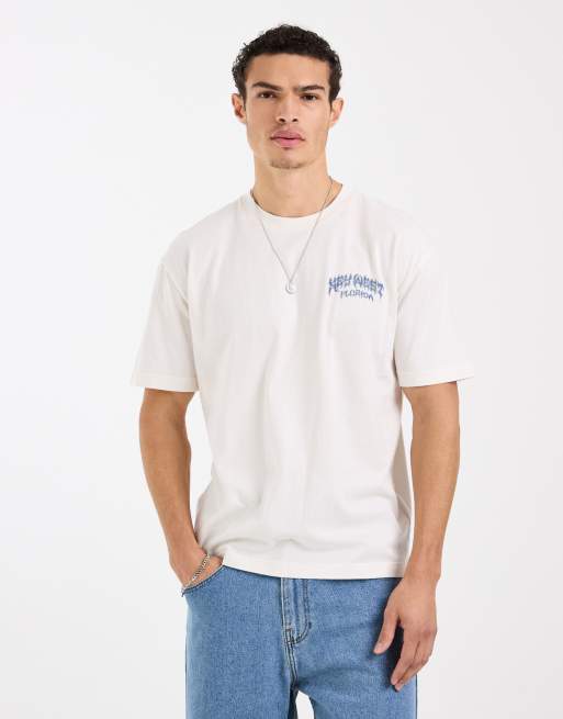 Hollister destination back graphic boxy oversized T-shirt in white, 3 of 5