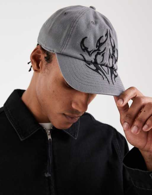 Hollister - Distressed pet met grafische print in grijs, 2 van 3