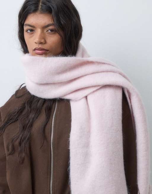 Hollister écharpe tricotée à franges rose bébé, 2 de 5