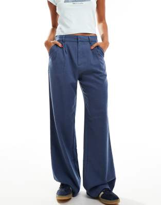 Hollister - Elegante Hose in Marineblau mit sehr hohem Bund und weitem Schnitt